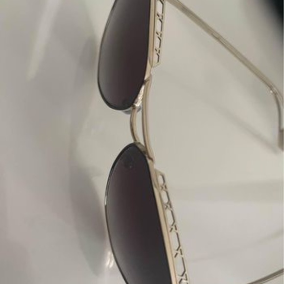 BULGARI sunglasses - Picture 3 of 3
